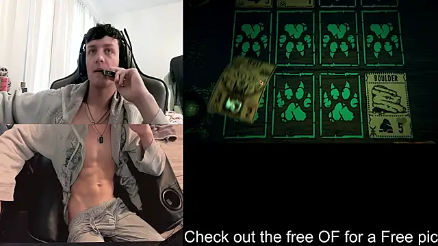 Snapshot of SkrogDog chatting on April 16, 2026, 4:08 pm SkrogDog online show from April 16, 2026, 4:08 pm