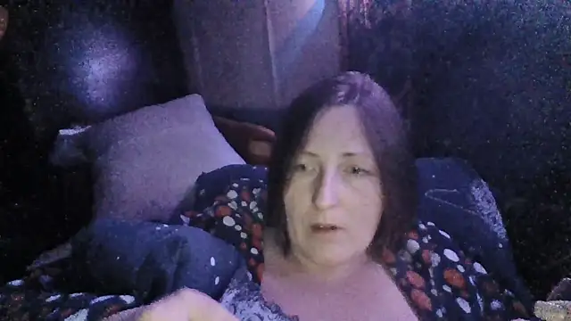 AllaSowinskaya online show from April 8, 2026, 8:10 pm