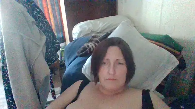 AllaSowinskaya online show from May 11, 2026, 2:45 pm