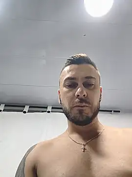 deibyzapata online show from June 23, 2026, 3:04 am