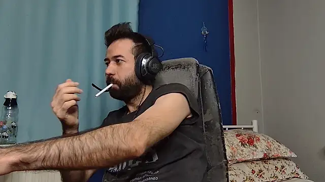 flydirty online show from November 12, 2025, 7:51 pm