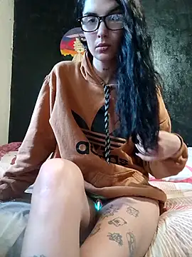 Darkw1tch online show from October 19, 2025, 8:11 pm