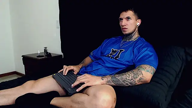 Shane Clay online show from October 2, 2025, 8:45 pm