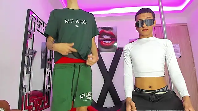 TWINKS FRIENDS online show from October 14, 2025, 7:31 am