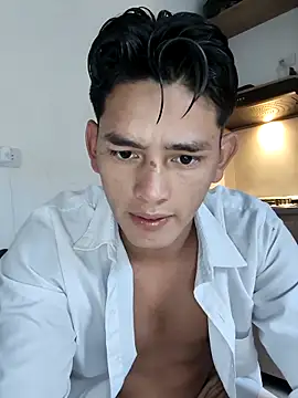 Hiroshi Shen online show from October 3, 2025, 10:22 pm