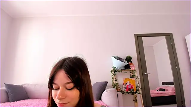 Snapshot of Passionate_Isabella chatting on October 14, 2025, 4:35 am Passionate Isabella online show from October 14, 2025, 4:35 am