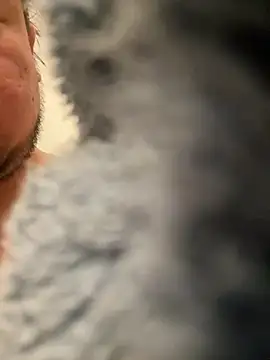 Snapshot of siohuki-debu chatting on November 17, 2025, 3:27 pm siohuki-debu online show from November 17, 2025, 3:27 pm