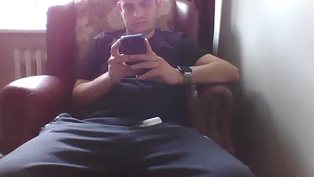 kocasosisli online show from April 15, 2026, 9:15 am