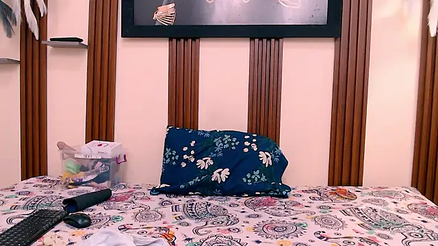 kimberly18cute online show from February 3, 2026, 1:05 am