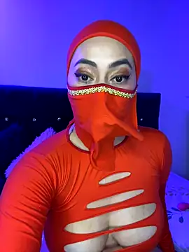 Aisha Malek online show from November 26, 2025, 7:25 pm