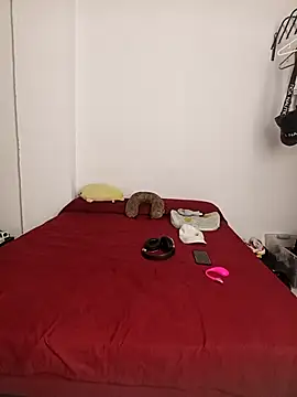 queemking online show from April 18, 2026, 12:57 am