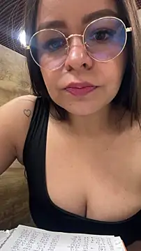 Snapshot of sweet_shadil_ chatting on January 10, 2026, 1:39 pm sweet shadil online show from January 10, 2026, 1:39 pm