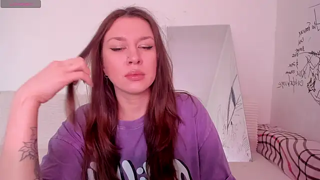 Lil Foxy9 online show from April 20, 2026, 2:58 am