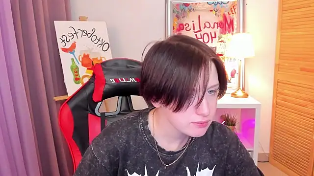 ayakskalermonss online show from September 23, 2025, 8:10 am