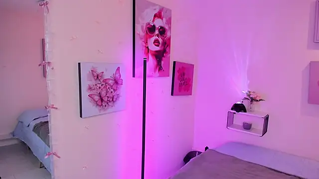 Snapshot of Camila_Rivers chatting on February 20, 2026, 6:19 am Camila Rivers online show from February 20, 2026, 6:19 am