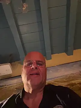 Renebisex online show from December 20, 2025, 7:28 pm