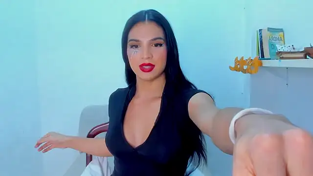 Snapshot of ISA_BELLA_VZL chatting on April 30, 2026, 11:31 pm ISA BELLA VZL online show from April 30, 2026, 11:31 pm