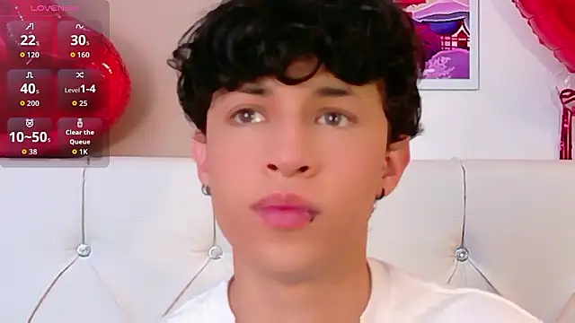 Axel  Evans online show from March 6, 2026, 1:39 pm