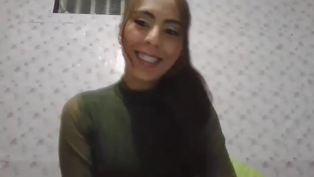 Roselingalvis13 online show from March 23, 2026, 3:06 am