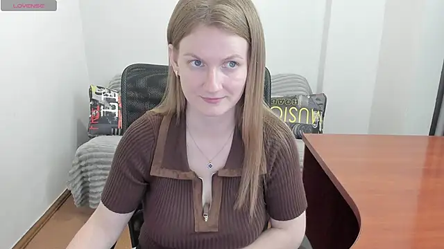 Snapshot of Alisha_Skyes chatting on May 27, 2026, 5:20 pm Alisha Skyes online show from May 27, 2026, 5:20 pm