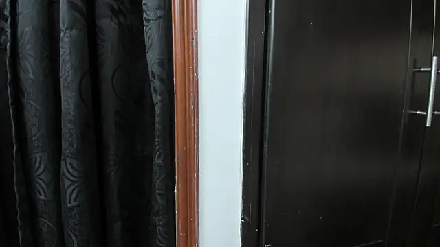 Snapshot of Matilda_Liz chatting on December 1, 2025, 3:35 pm Matilda Liz online show from December 1, 2025, 3:35 pm