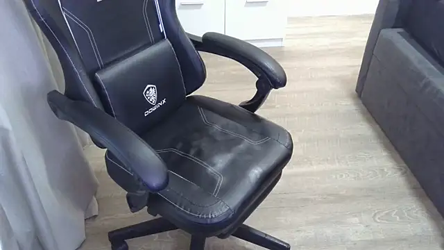 Milo9210 online show from October 2, 2025, 3:04 pm