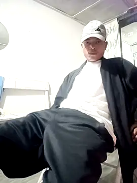 zebba12 online show from October 5, 2025, 1:02 pm