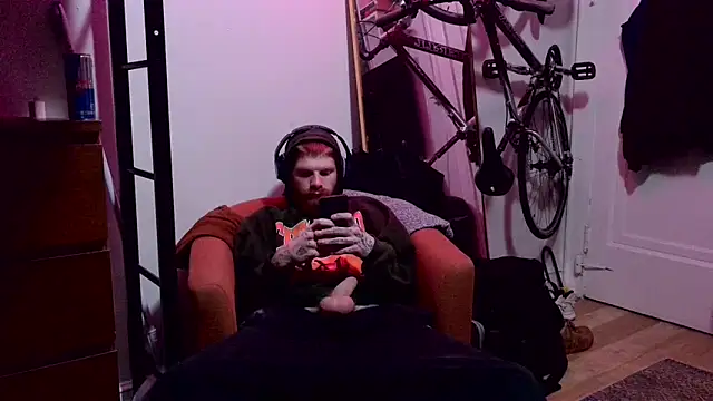 Magnetic127 online show from October 28, 2025, 5:08 am