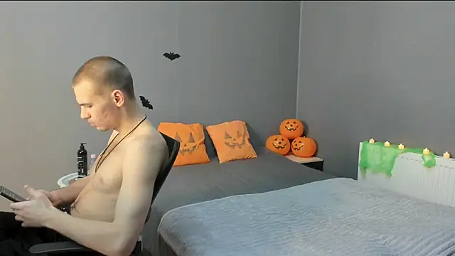 Snapshot of Garden_of_Eden_ chatting on October 30, 2025, 4:33 am Garden of Eden online show from October 30, 2025, 4:33 am