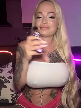 shortybig official online show from June 18, 2026, 4:00 am