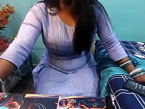 Snapshot of PREETI_BABY chatting on November 4, 2025, 4:38 am PREETI BABY online show from November 4, 2025, 4:38 am