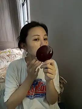 haiyan125216 online show from September 14, 2025, 7:31 am