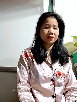 Snapshot of Maria2299 chatting on November 25, 2025, 6:30 pm Maria2299 online show from November 25, 2025, 6:30 pm