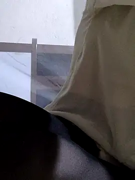 Maria2299 online show from March 16, 2026, 9:39 pm