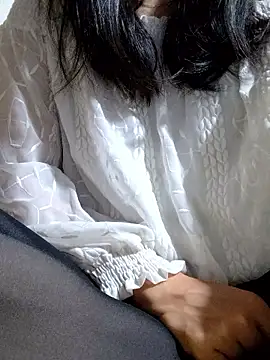 Maria2299 online show from February 26, 2026, 8:20 pm