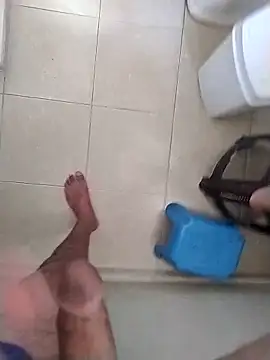 ricolinoSabrso92 online show from April 8, 2026, 4:30 pm