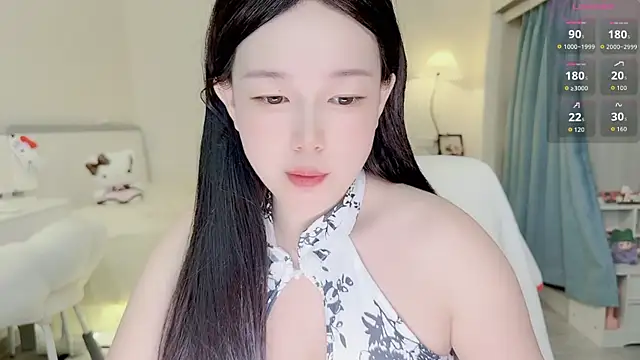 Snapshot of Bella_Ava chatting on May 31, 2026, 6:09 pm Bella Ava online show from May 31, 2026, 6:09 pm