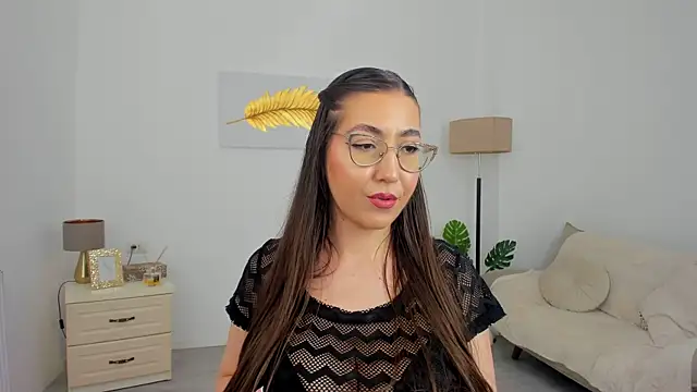 Snapshot of Kylie_Kathy chatting on July 10, 2026, 6:52 pm Kylie Kathy online show from July 10, 2026, 6:52 pm