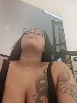 SheilaCoopers  online show from October 1, 2025, 11:14 am