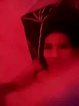 Snapshot of Kellye_hotTs chatting on November 15, 2025, 3:43 am Kellye hotTs online show from November 15, 2025, 3:43 am