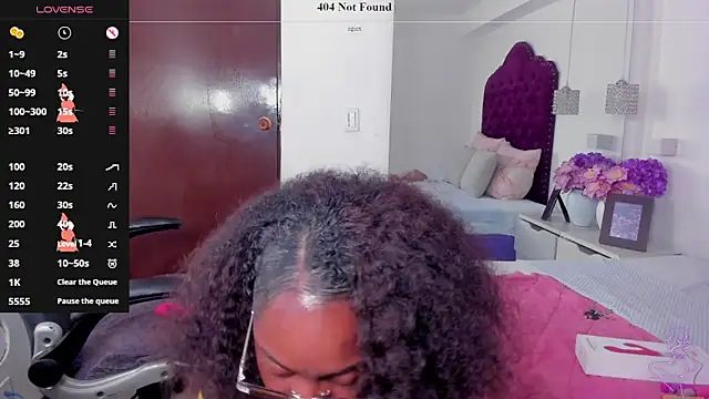 Snapshot of darle_volant chatting on October 13, 2025, 8:32 pm darle volant online show from October 13, 2025, 8:32 pm