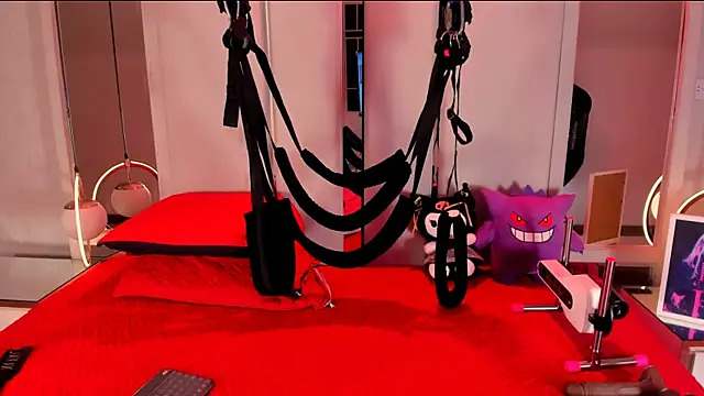 VesperVelvet online show from February 8, 2026, 8:50 pm