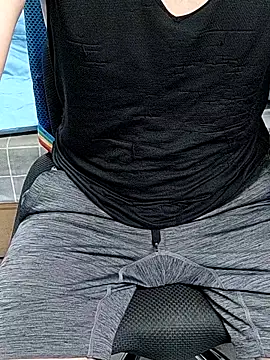 25monster online show from April 10, 2026, 5:53 pm