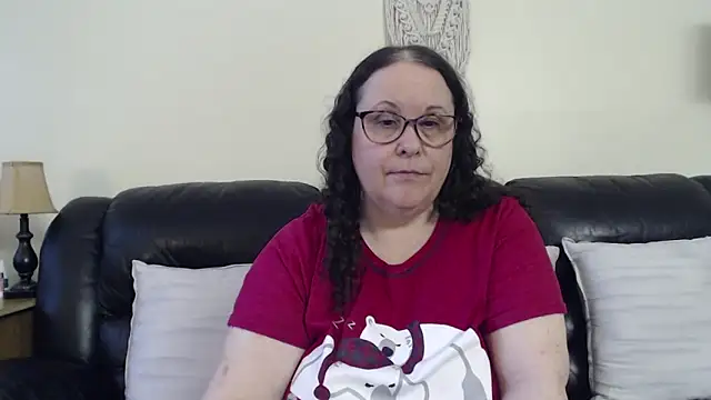 Juicy Julie469 online show from October 16, 2025, 8:28 pm