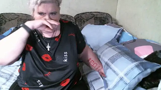 Lana555 online show from September 18, 2025, 6:00 pm