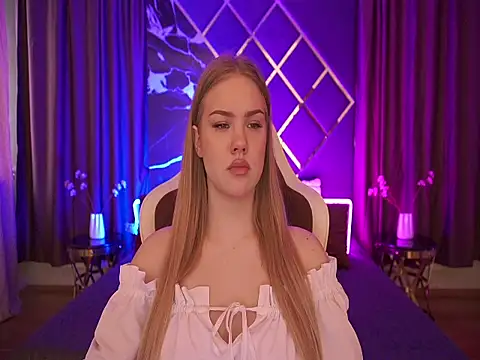 CelesteNoir online show from February 6, 2026, 7:48 am