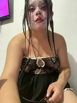 Lucy YupiSweet online show from July 18, 2026, 8:23 am
