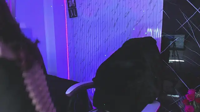 chloe jacksonn online show from November 13, 2025, 10:24 pm