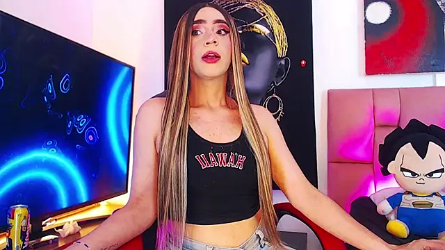 Valentina Shine online show from October 4, 2025, 5:42 am