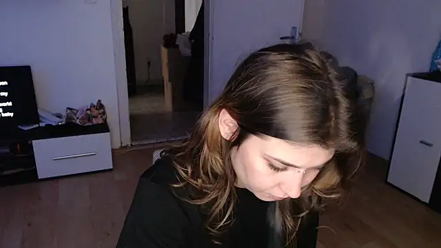 Aliens4twenty online show from November 28, 2025, 12:05 pm